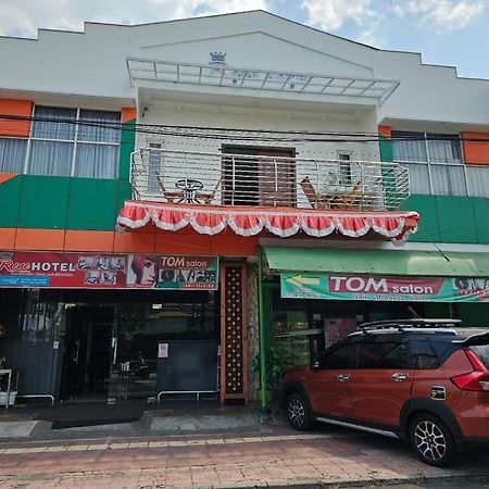 Rene Hotel Yogyakarta Exterior foto