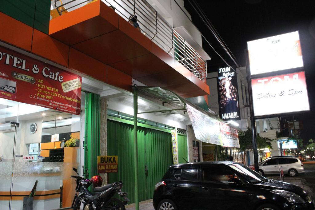 Rene Hotel Yogyakarta Exterior foto