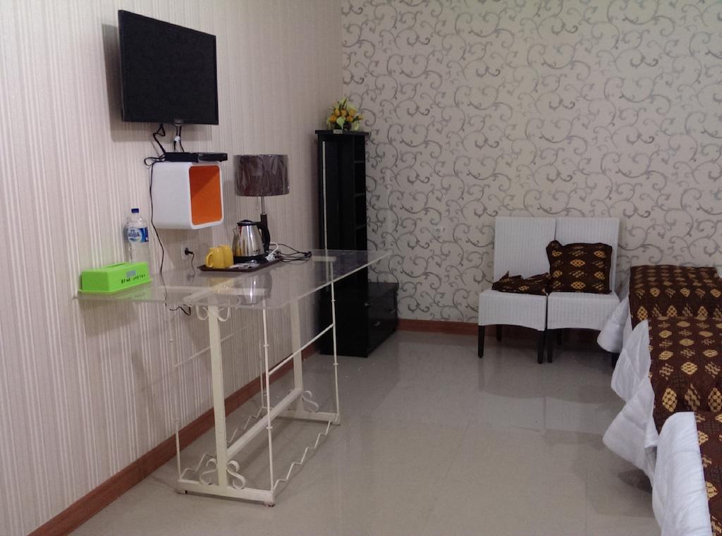 Rene Hotel Yogyakarta Zimmer foto